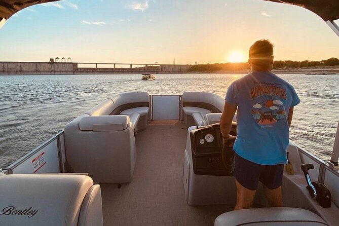 Austin Lake Travis Barge Crawl Bar Hopping Tour by Boat - Important Considerations Before Booking