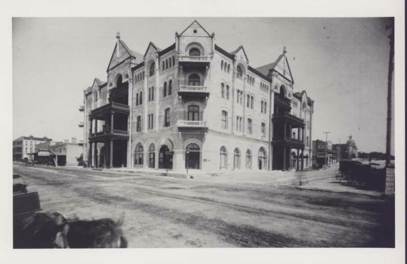 Austin: Morning History Walking Tour of Downtown Austin - Who Will Love This Tour?