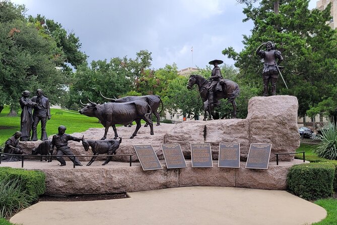 Austin Scavenger Hunt Walking Tour and Game - Scavenger Hunt Challenges