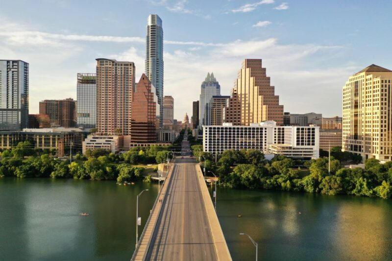 Austin: Sightseeing Tour by Minivan With Commentary - Experience Highlights