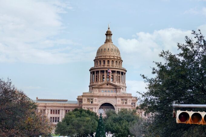 Austin: Sightseeing Tour by Minivan With Commentary - Getting to the Meeting Point
