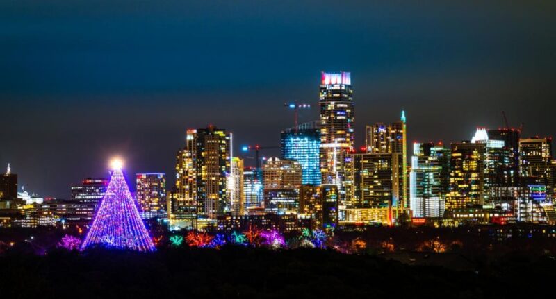 Austin's Christmas Lights & Arts: A Yuletide Journey - Tour Highlights
