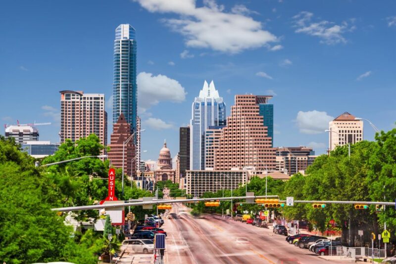 Austin's Treasures: A Heroic Downtown Discovery Walk - Meeting Information