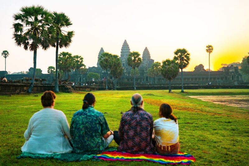 Authentic Angkor Experience 3-Day - Group Size and Language
