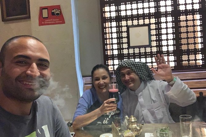 Authentic Cairo Food Tour - Shawarma, Falafel, Egyptian Koshary - Indulging in Hibiscus Juice Refreshment