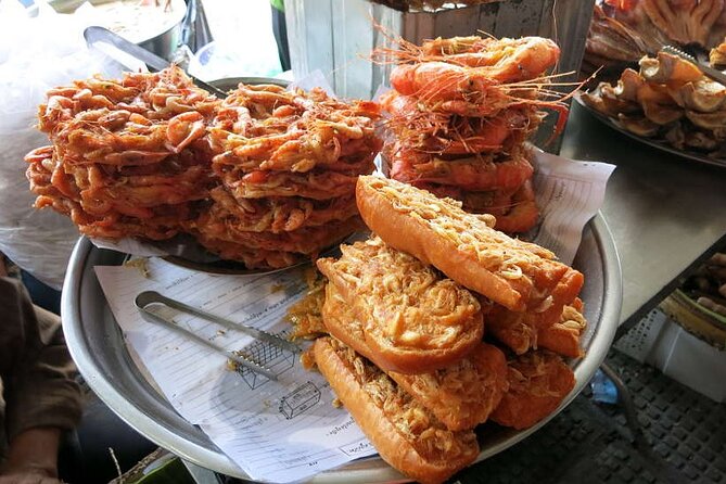 Authentic Cambodian Food Tour - Dining Experiences