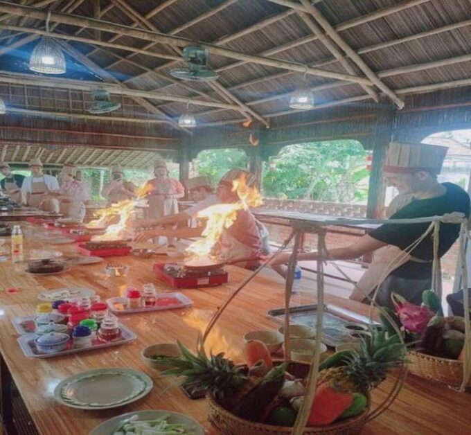 Authentic Cooking Class With Locals in Tra Que Herbs Village - Class Times and Meeting Point