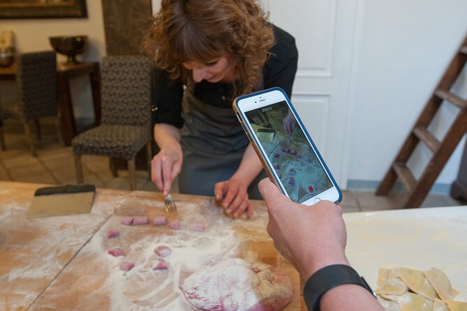 Authentic Florence Pasta-Making Class - Tuscan Wine Tasting