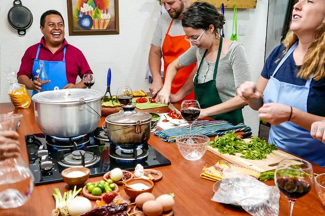 Authentic Guatemalan Cooking Class in Antigua - Class Experience and Features