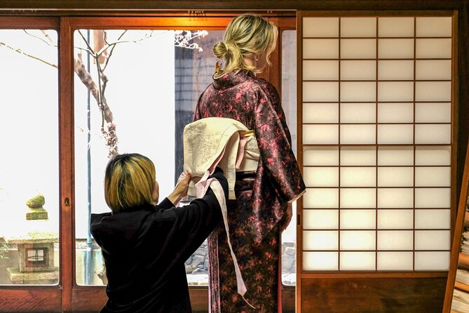 Authentic Kimono, Matcha and Zen Garden Experience in Kyomachiya - Zen Garden Exploration