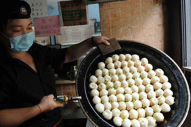 Authentic Local Food Tour in Central Shanghai - Xintiandi Area Exploration