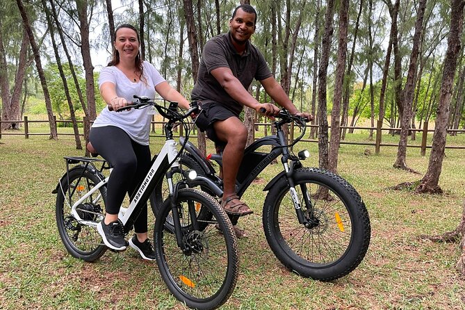 Authentic North East Coast E-bikes Guided Tour - Inclusions