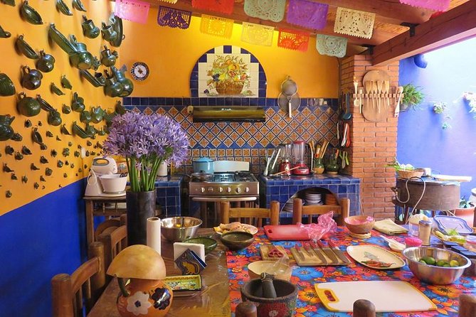 Authentic Oaxacan Food Cooking Class - Preparing Traditional Oaxacan Dishes