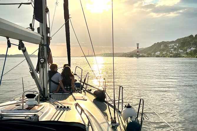 Authentic Sailing Trip to the Gates of Hamburg From Wedel - Cancellation and Review Policy