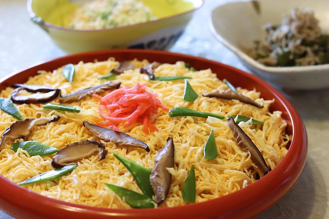 Authentic Seasonal Japanese Home Cooking Lesson With a Charming Local in Kyoto - Key Points