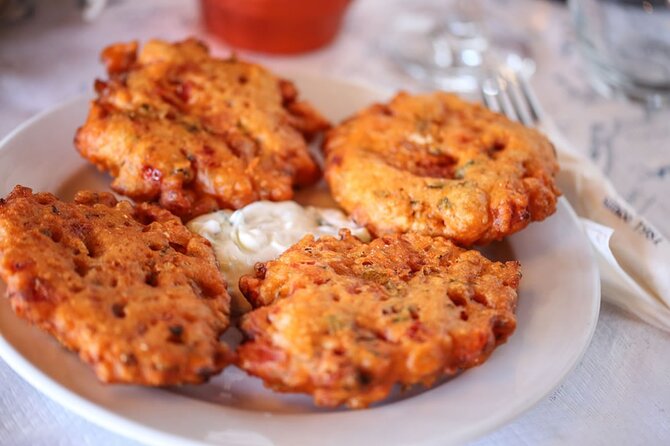 Authentic Tastes of Santorini - Exploring Santorinis Flavors