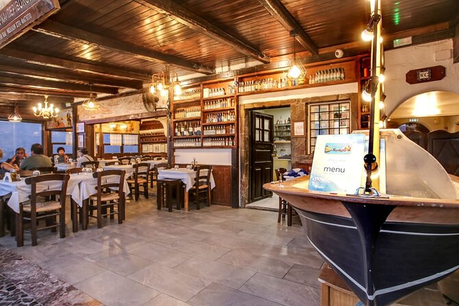 Authentic Tastes of Santorini - Taking in Local Culture