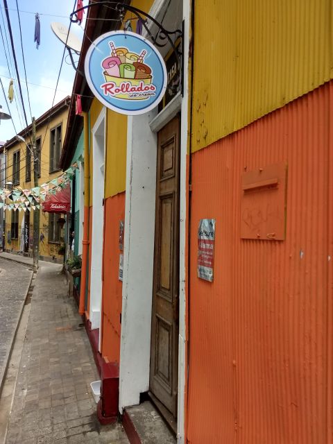 Authentic Valparaiso: Street Art, Funiculars and Port City - Booking and Cancellation