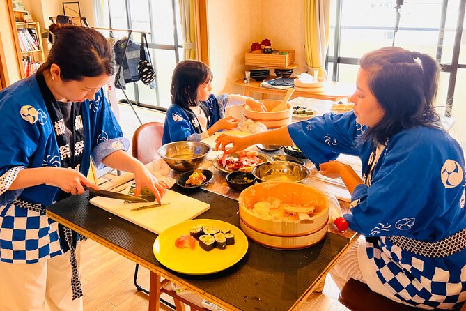 Authentic Vegetarian Sushi Cooking Class in Osaka - Sake Pairing