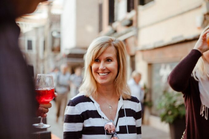Authentic Venice: Neighborhood Cicchetti Food & Wine Tour - Accessibility and Suitability
