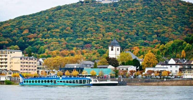 Autumn Tours With a Live Guide - Experience Highlights
