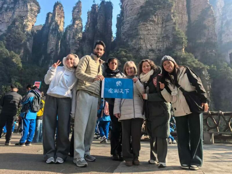 Avatar or Tianmen Mountain Group Tour & Glass Bridge Option - Key Points