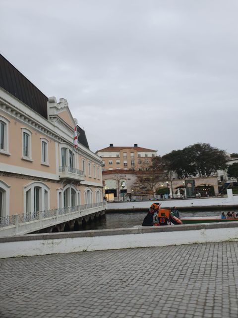 Aveiro and Coimbra Day Trip From Porto - Itinerary Highlights