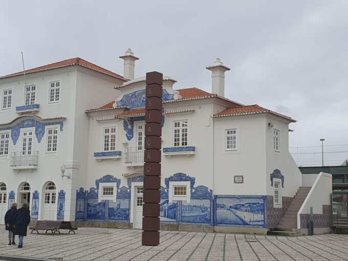 Aveiro and Coimbra Day Trip From Porto - Frequently Asked Questions
