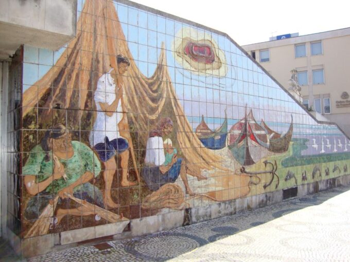 Aveiro: Boat Cruise and City Walking Tour With Sweet Tasting - Pricing and Duration