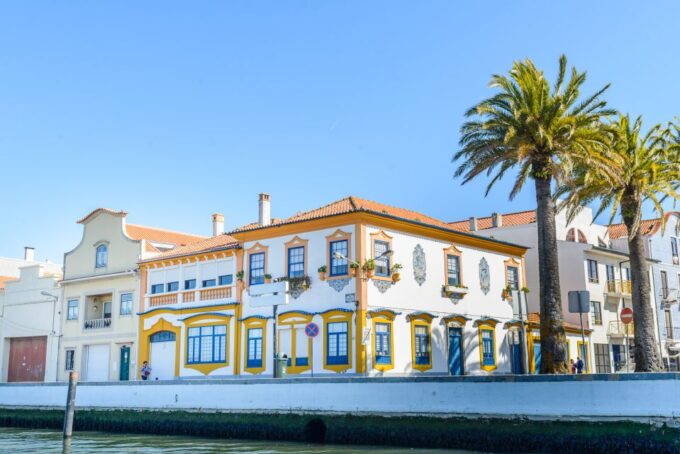 Aveiro: Half-Day Tour From Porto With Cruise - Frequently Asked Questions