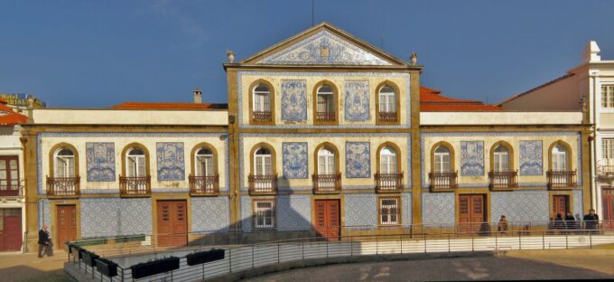 Aveiro: Half Day Tour With Boat Ride - Experiencing the Portuguese Venice
