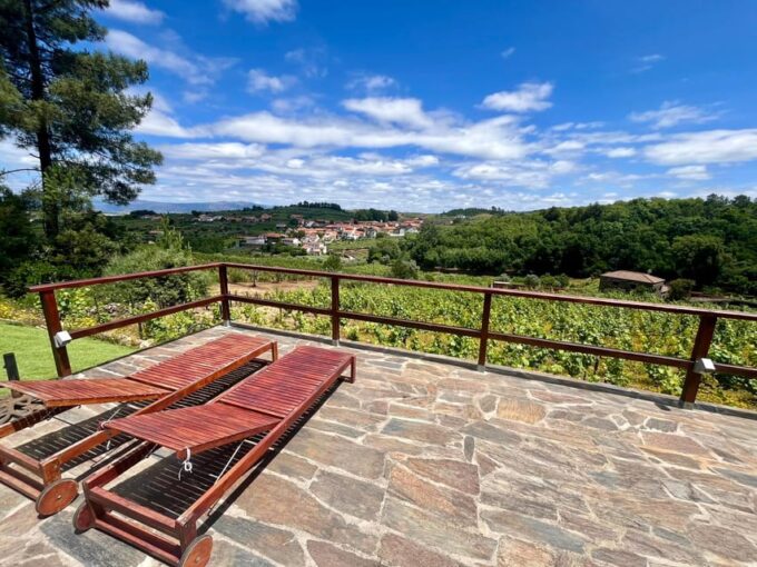 Aveiro: Private Wine Tour in Douro and Bairrada - Bairrada Sparkling Wines