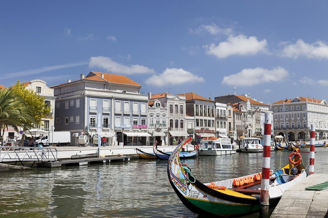Aveiro Small-Group: Half Day Tour With Boat Ride - Pickup and Accessibility Information