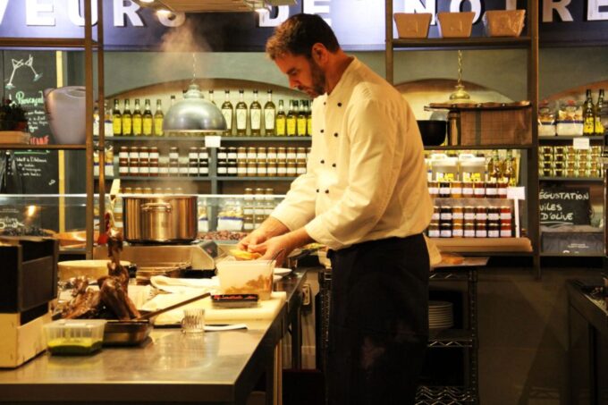 Avignon: Cooking Class and Lunch With a Local Chef - Recommended Attire