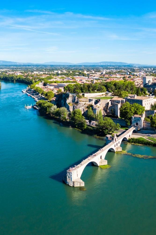 Avignon: Express Walk With a Local in 60 Minutes - Experience Highlights