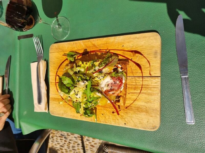 Avignon: Historic District Guided Food & Wine Walking Tour - Regional Specialties Tasting