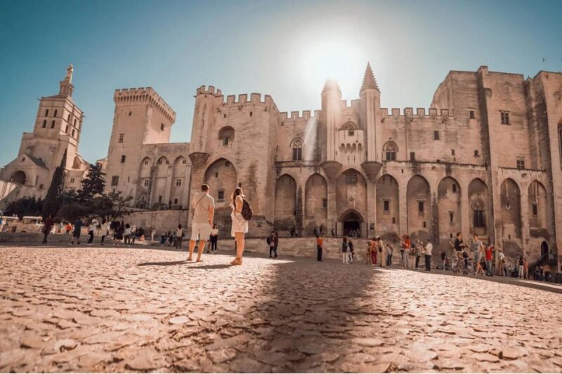 Avignon-Palace of the Popes: The History Digital Audio Guide - Key Points