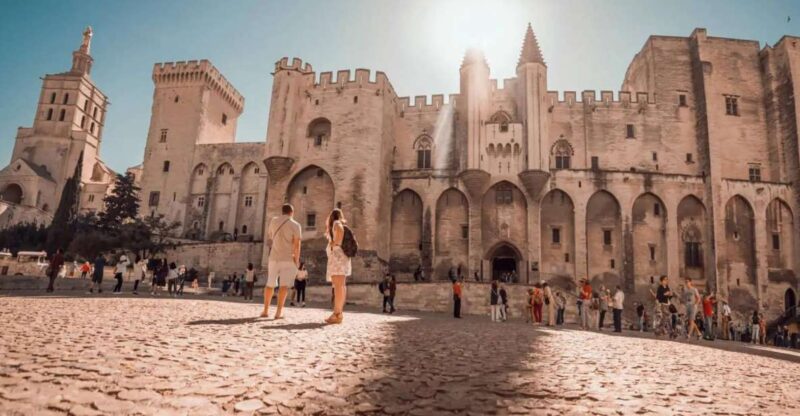 Avignon-Palace of the Popes: The History Digital Audio Guide - Taking in Papal City History