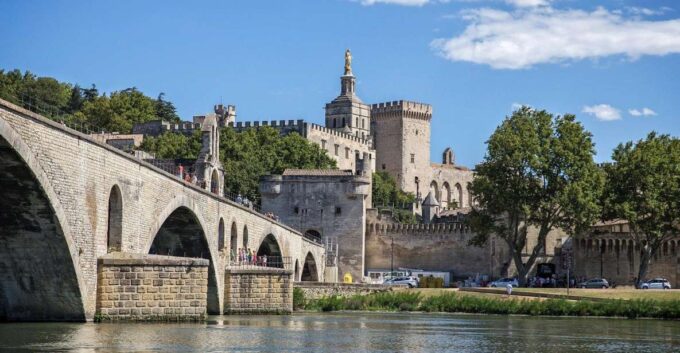 Avignon: Private Walking Tour – Discover History & Heritage - Personalized Experience for Private Groups