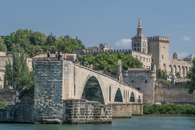 Avignon Scavenger Hunt and Sights Self-Guided Tour - Accessibility and Tour Considerations