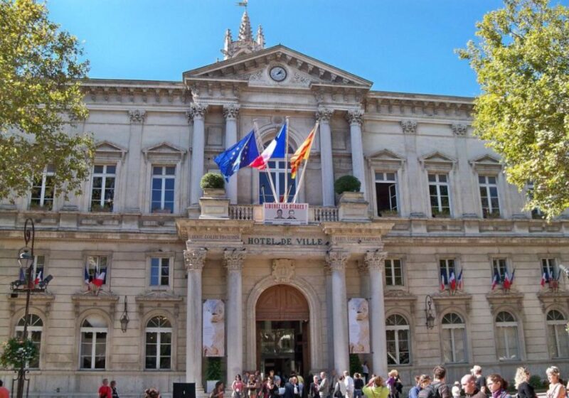 Avignon Scavenger Hunt and Sights Self-Guided Tour - Solving Puzzles Along the Way