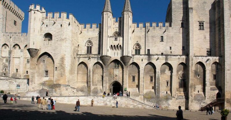 Avignon: Tour With Private Guide - Crossing the Iconic Pont Davignon