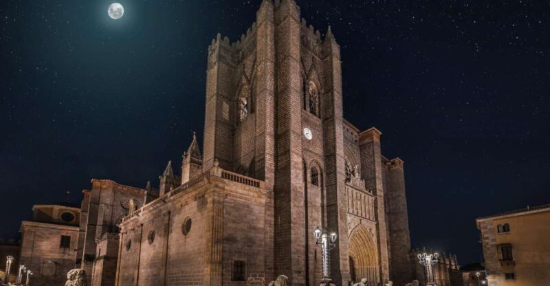 Avila: Cathedral Entry Ticket With Audio Guide - Experience Highlights