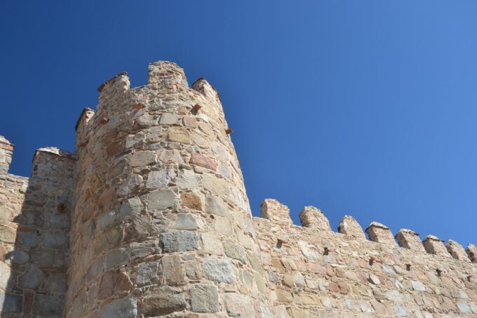 Avila - Private Historic Walking Tour - Notable Structures