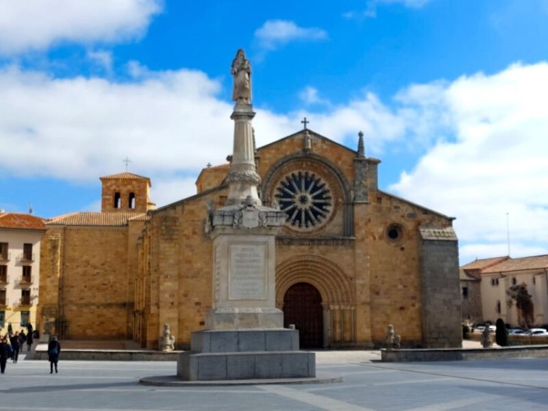 Ávila: Private Tour of the Historic Center and the Basilica of San Vicente - Cathedral of Christ the Savior