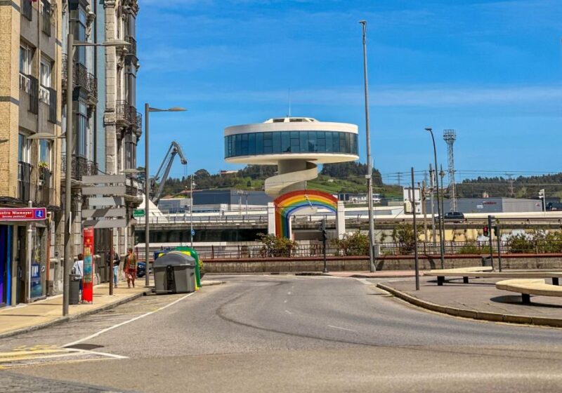 Avilés Scavenger Hunt and Sights Self-Guided Tour - What to Expect