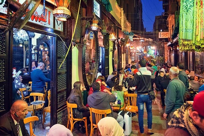 Avoid Scams I Enjoy the Night in Cairo - Explore Downtown Cairo