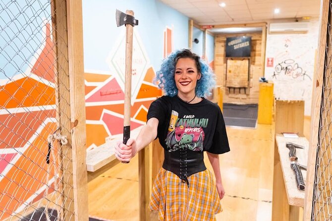 Axe Throwing 1 Hour Session - Key Points
