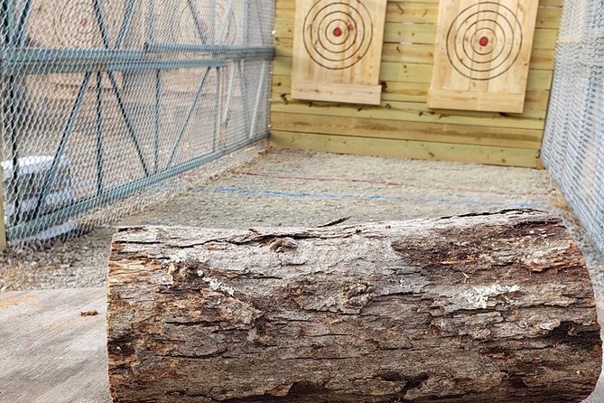 Axe Throwing Training - Techniques and Fundamentals of Axe Throwing