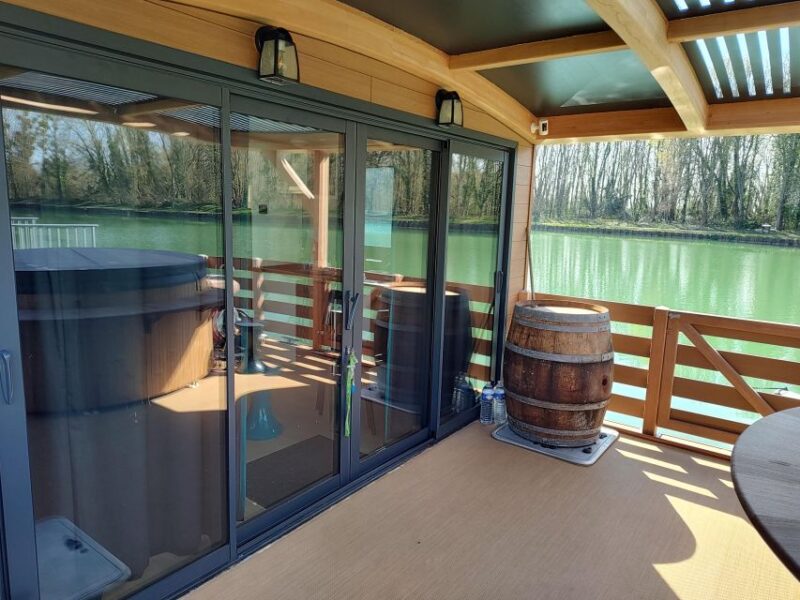 Aÿ Champagne: 3-Day Canal and Vineyard Tour by House Boat - Meeting Point and Additional Information